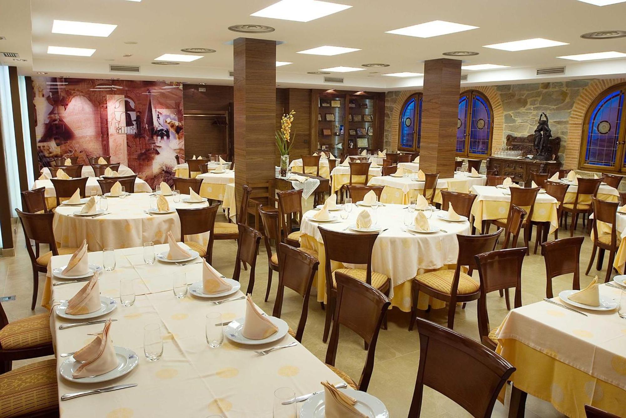 Hotel Restaurante La Peseta Astorga Eksteriør billede